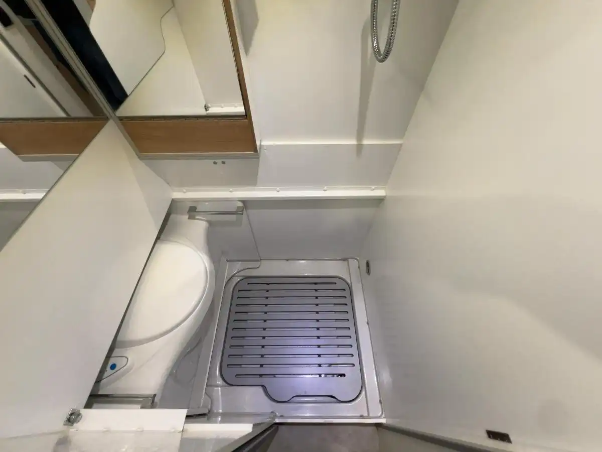 PILOTE V 630 J  - Ansicht 16